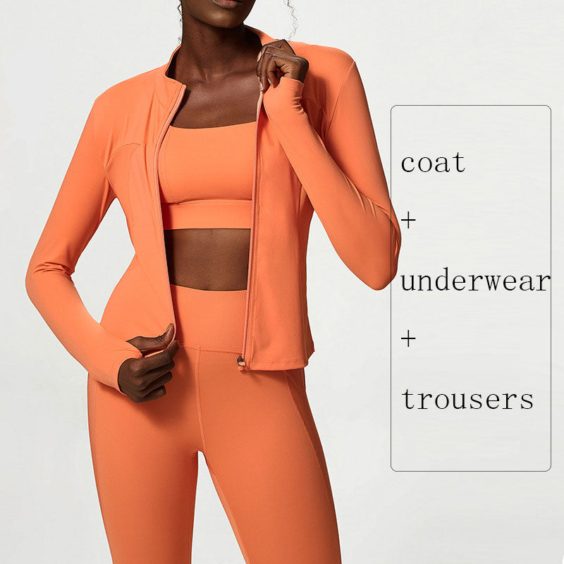 Qi Standout Three-Piece Set