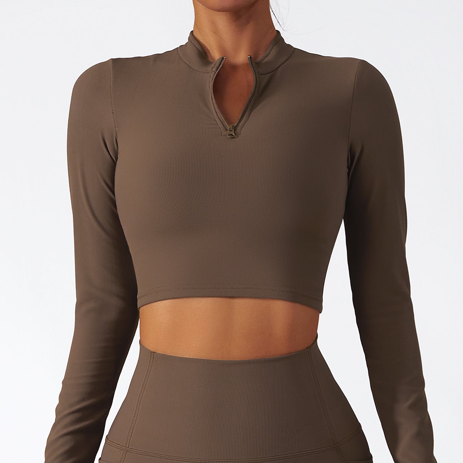 Qi Cropped Zipper